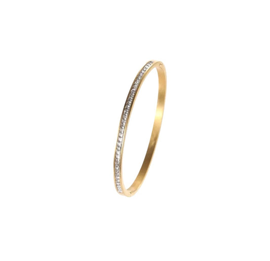 Bangle bracelet